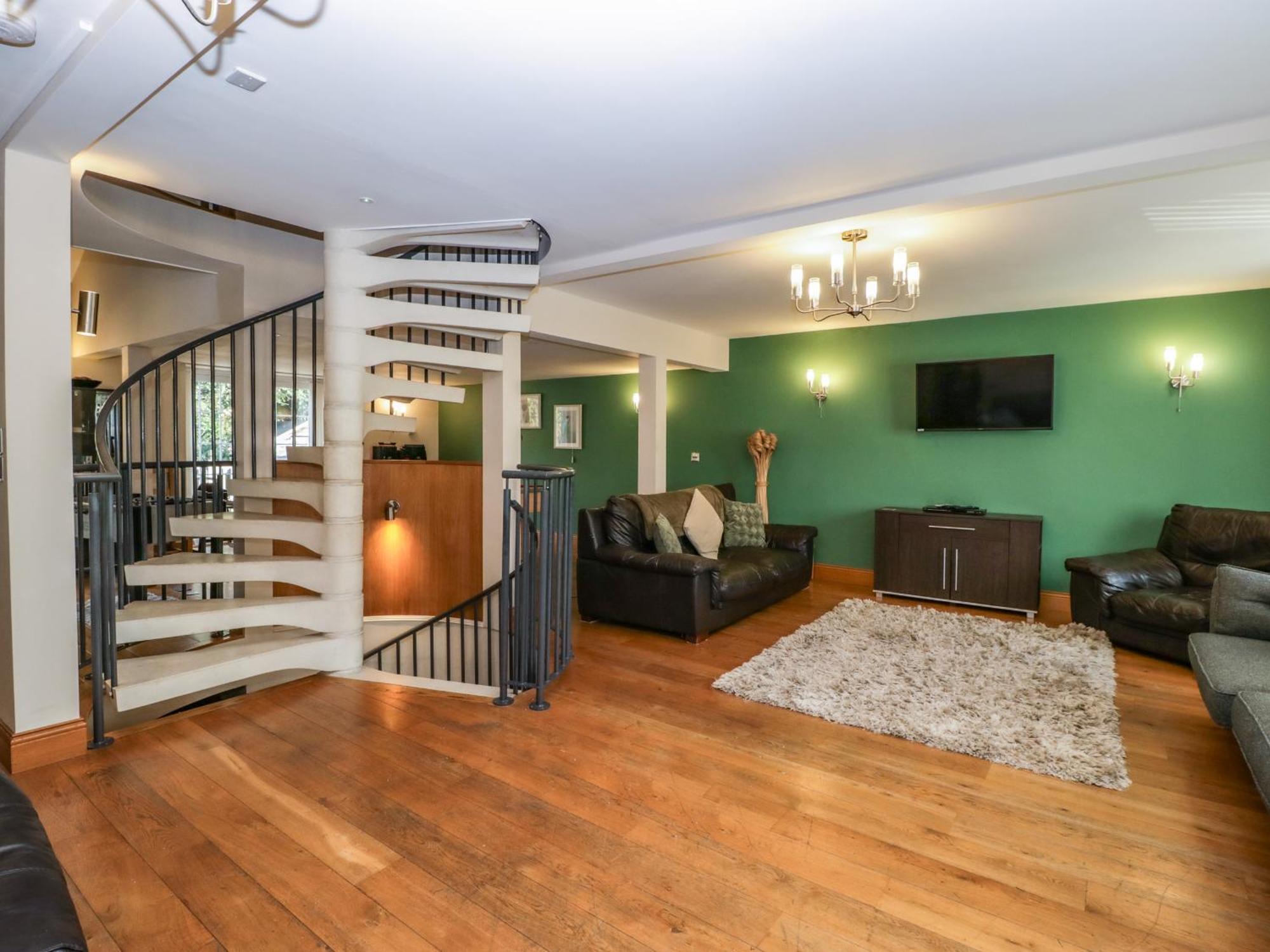 About Time Cottage Lydney Bagian luar foto